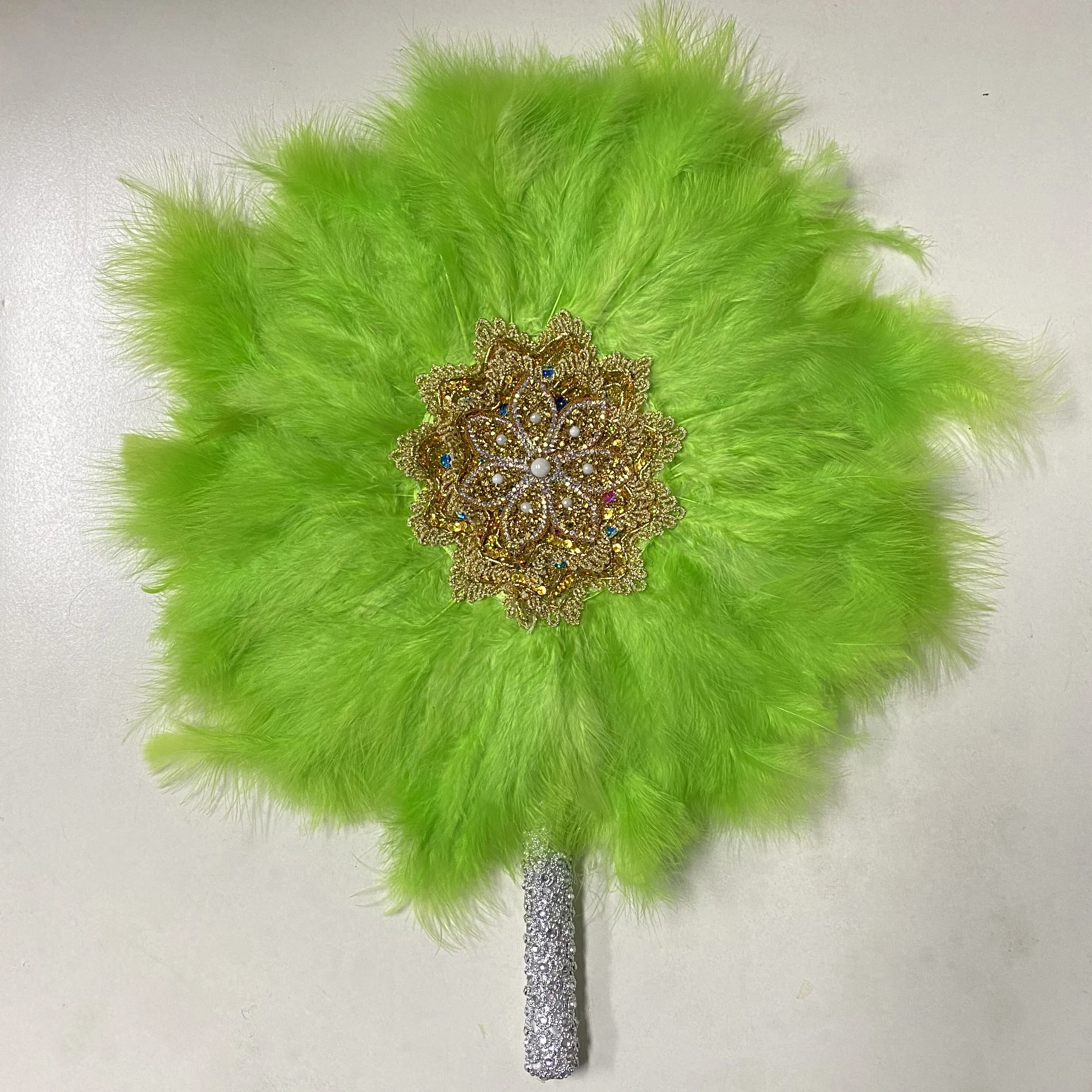 Esewing 1Pc/bag 2021 New style Double-Side Green African Soft Feather Hand Fan Silver Handle Dance Fans for Party Or Wedding | Дом и сад
