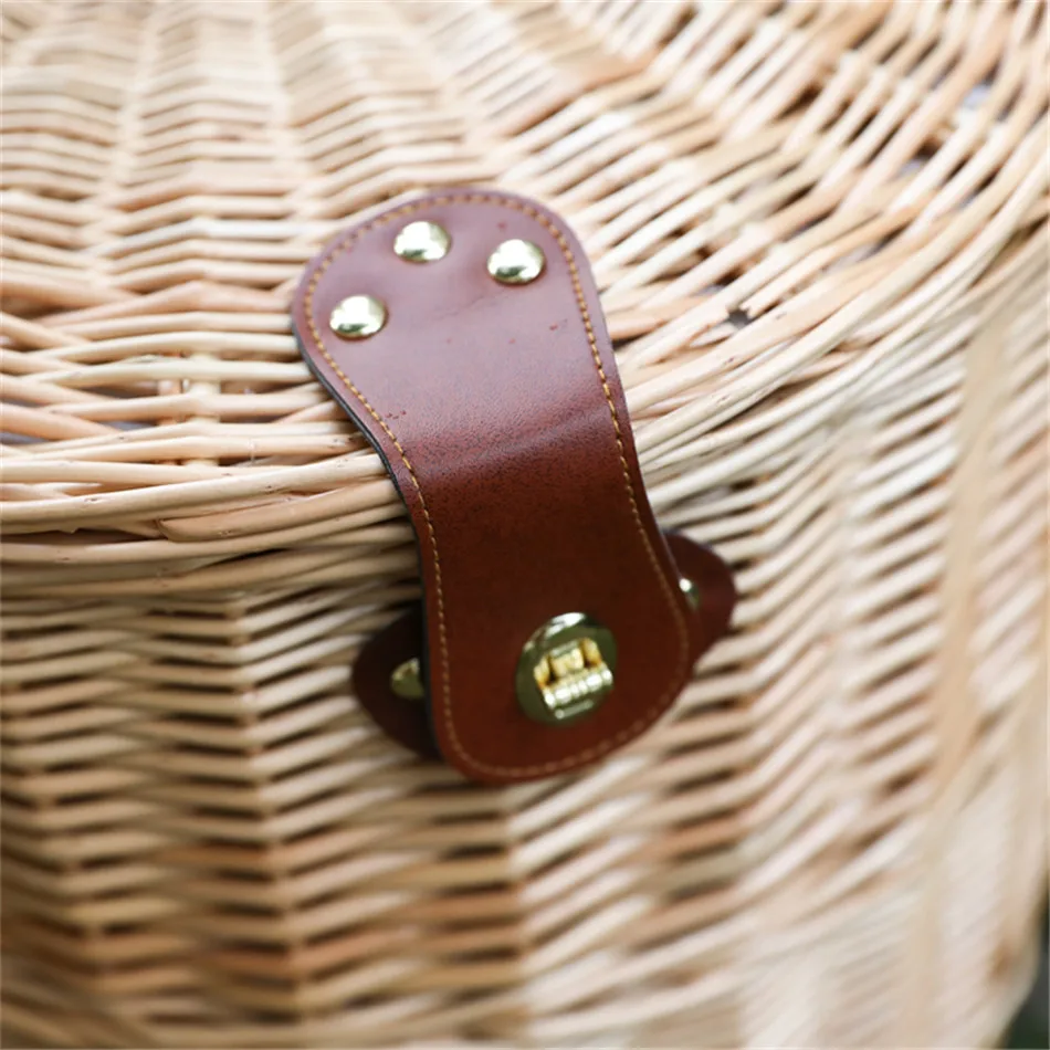 Rattan Trolley Picnic Basket Natural Wicker Weaving Lunch Baskets Wheels Family Outing Trip Picnic Bento Storage High Capacity