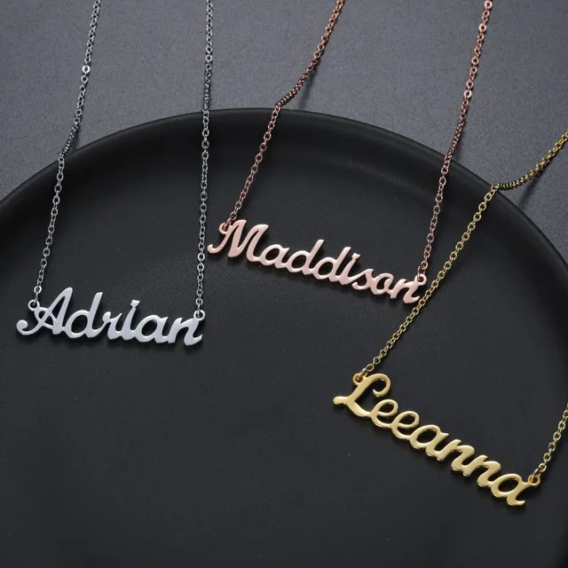 Personalized Name Necklace Gold 