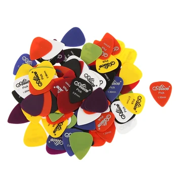 

Alice Professional 100 PCS Smooth Nylon Material Guitar Picks Plectrums Set