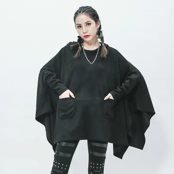 

LANMREM 2020 New Spring Fashion Women Solid Color Irregular Bat Sleeve Hooded Sweatshirt Streetwear Loose Pullover Tops PC967