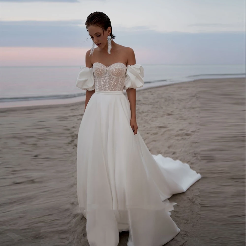 

Beach Satin Wedding Dress 2023 Elegant A-Line Sweetheart Neck Short Sleeves Backless With Beading Bridal Gown Vestido De Novia