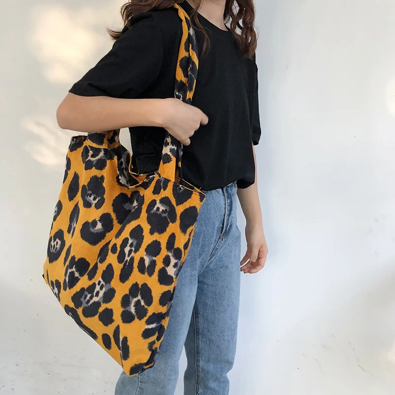 Стиль Вельветовая сумка на плечо корейский стиль Универсальный японский стиль студентов Леопард шаблон Холщовая Сумка производители