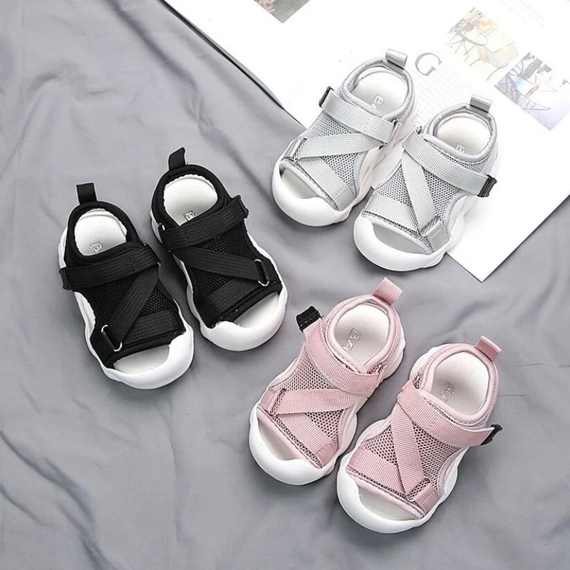 Sandalias de malla para niños y niñas, zapatos informales de playa, calzado deportivo a la moda, color negro y rosa, para verano, 2021