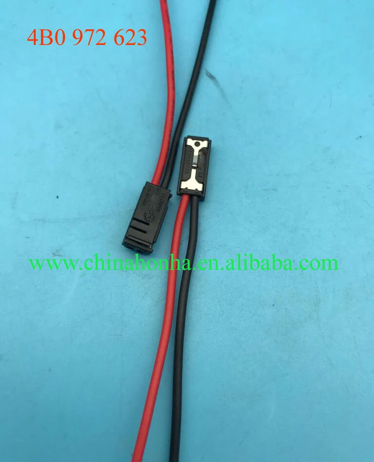 

2pcs/lot 2 Pin Female Plug Connector With Pigtail Warning Sender 4B0 972 623