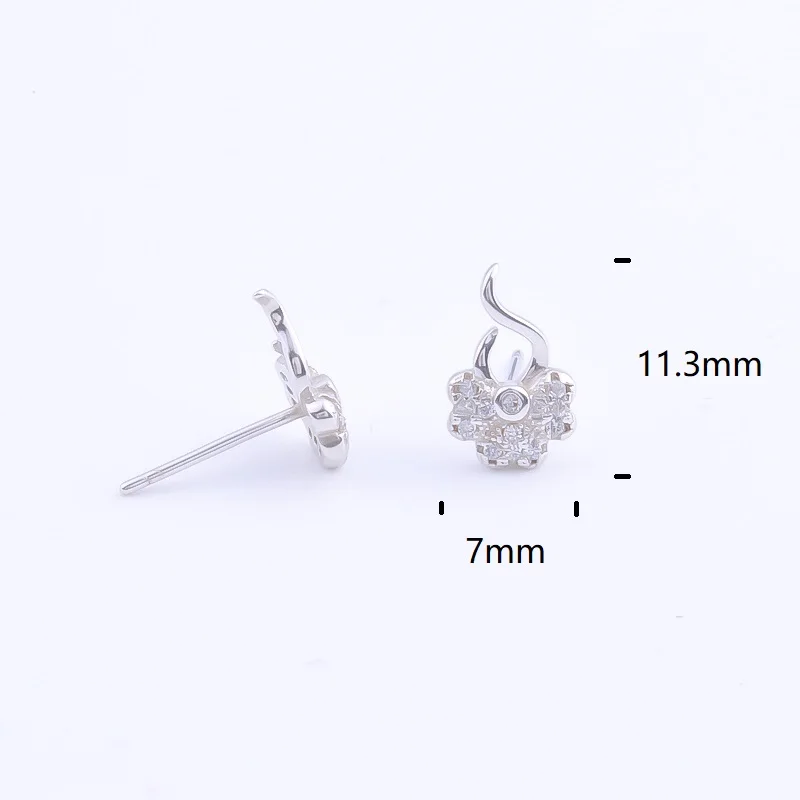 stud earring
