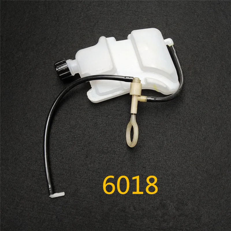 Oil pump assy fits Manual 5016 / Automatic 6018 electric chainsaw pump hose tank chain saw spare parts - Color: Automatic 6018