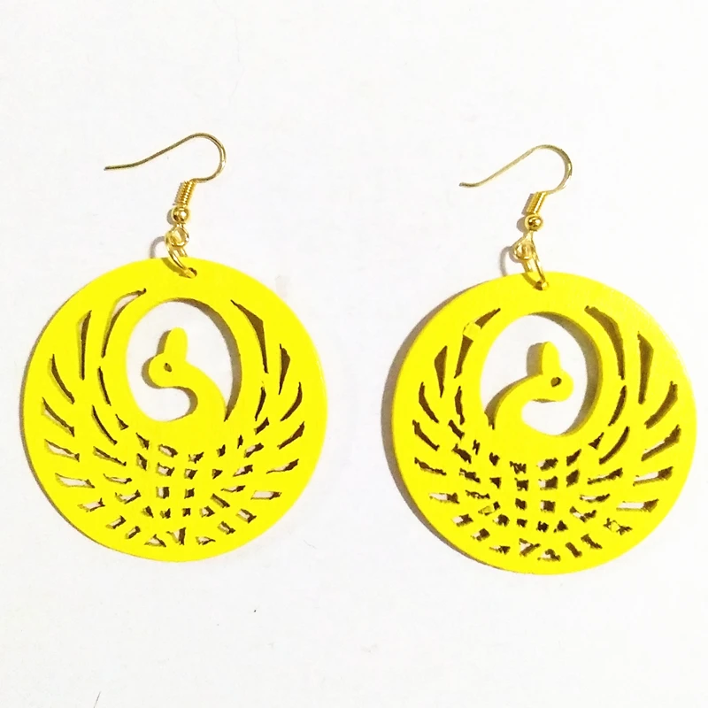 

Wood Love Bird Earrings Women Drop Earrings Fashion Jewelry Eardrop Personality Hollow Hoop Earrings