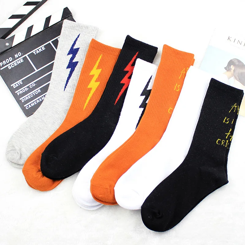 Теплые женские Носки с рисунком молнии; забавные хлопковые носки с надписью; милые носки в Корейском стиле; уличная одежда; Модная Повседневная зимняя одежда; Skarpetki