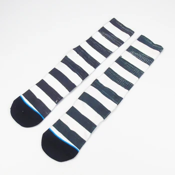 

Socks Striped Sport Sock for Men Skate Basketball Running Cycling Hiking Socks Compression White Black Outdoor Sport Sock