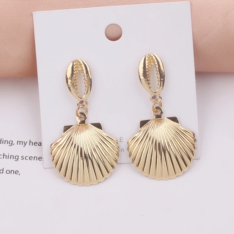 Seashell Drop Earrings For Women - Bohemian Conch Shell Dangle Earrings, Summer Beach Boho Statement Jewelry