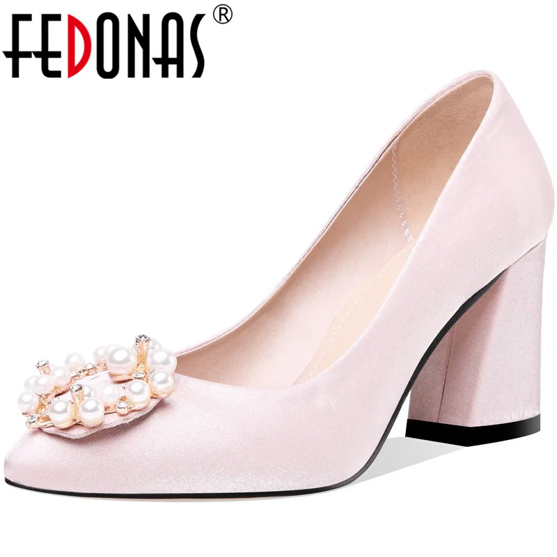 

FEDONAS Spring Summer Square Heels Pumps Concise Basic Pointed Toe Shoes High Quality Party Wedding 2020 New Arrival Shoes Woman