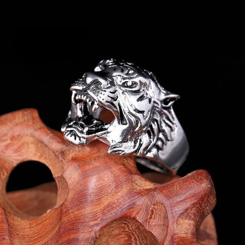 9545831535_1866261410