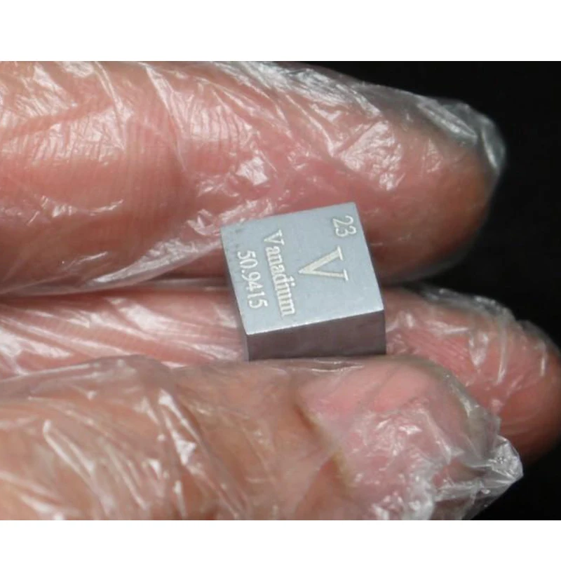 

Metal vanadium Periodic phenotype cube, side length 10mm, weight about 6.05g V≥99.9%