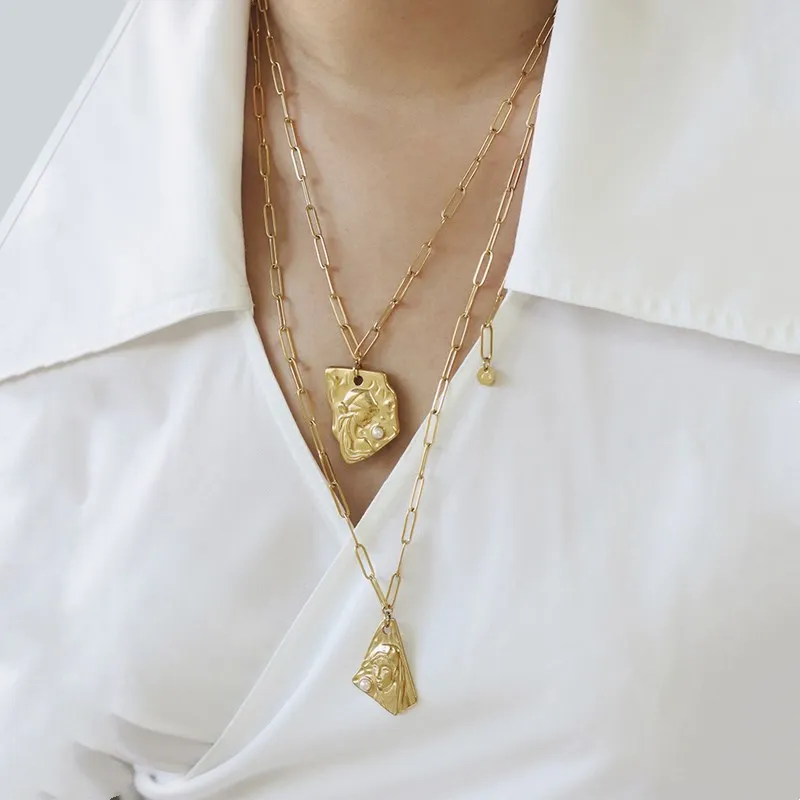 

Titanium With 18K Gold Vintage Pearl Charm Necklace Women Stainless Steel Jewelry Designer T Show Party Runway Boho Japan Korea