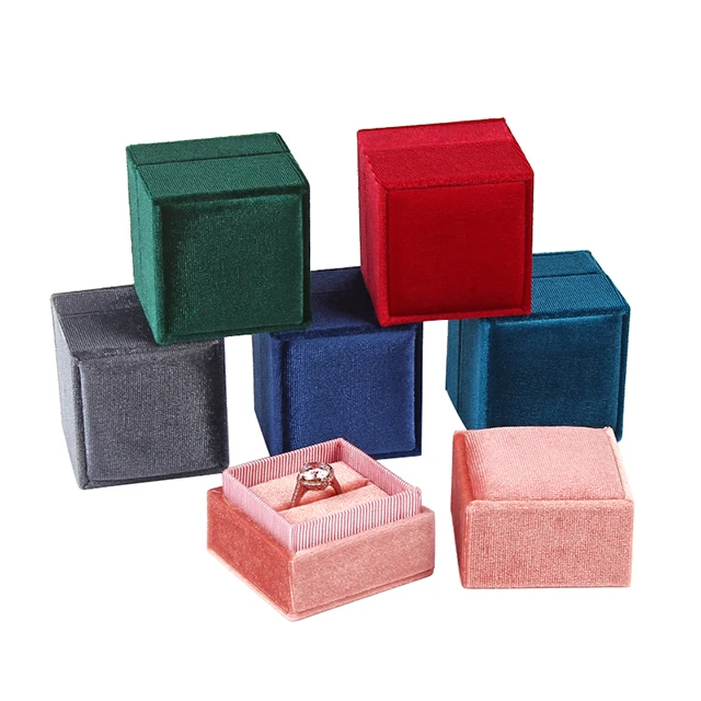 Logo Custom New Product Square Shape Velvet Jewelry Box Earring Pendant Box Display Holder with Detachable Lid Ring Box Holder