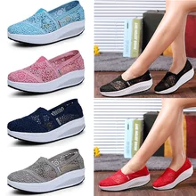 Женская Тонизирующая обувь; кружевная дышащая обувь для танцев; повседневная обувь на платформе без шнуровки; женские кроссовки на танкетке для похудения