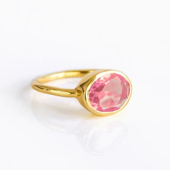 

Simple Oval Cut Pink Crystal Solitaire Ring Minimalism Women Gold Zircon Stackable Rings Anniversary Birthstone Gift