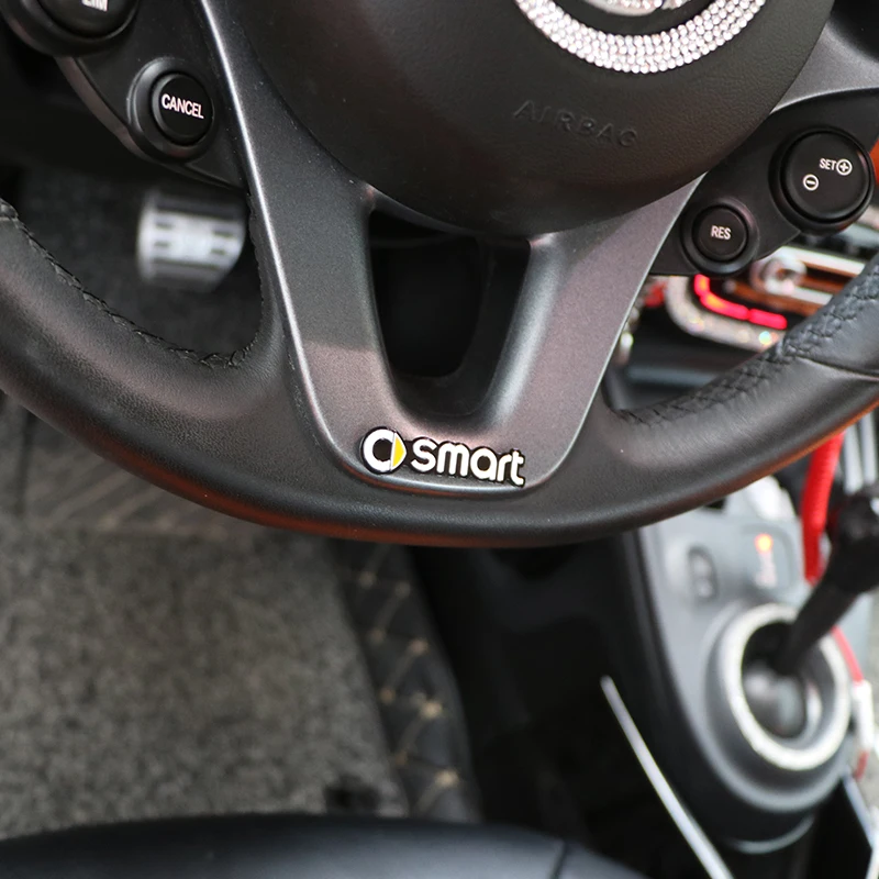 Наклейка на руль для автомобиля, украшение для Mercedes Smart 453 451 450 fortwo forfour, логотип из алюминиевого сплава, украшение