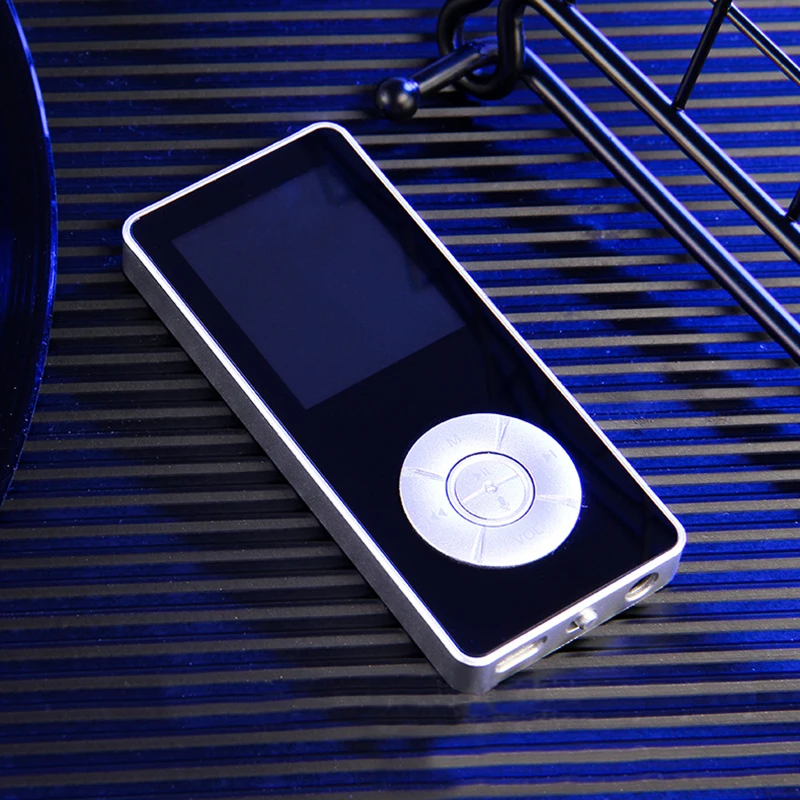 T4 Mp3 Player Portable Music Mp4 Player 1.8 inch Bluetooth 4.2 Support 32G Lossless Hifi Music