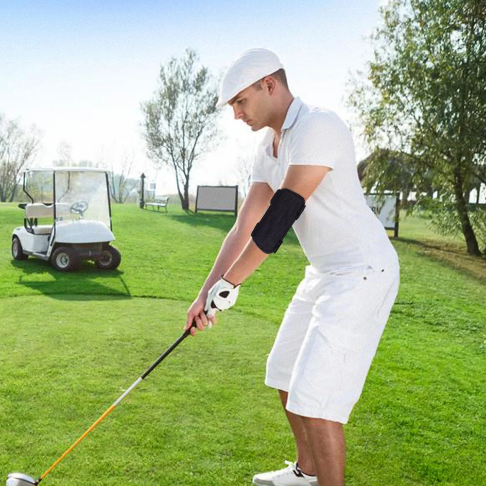 Игрок в гольф. Тренажер - planeswing complete. Гольф свинг. Golf swing training as a rehabilitation treatment. Инструменты для гольфа.