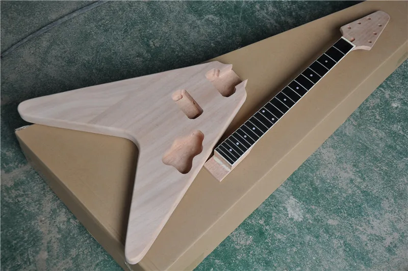 

Hot Sale 6-String Electric Guitar Body with Mahogany Body,Rosewood Fingerboard and can be Customized