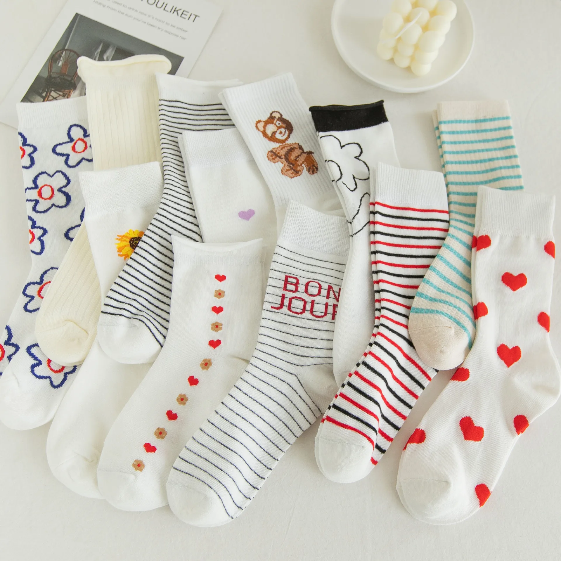 

Japanese Harajuku Fashion Women Socks Spring Summer Cute Bear Heart Flower Striped Tide Breathable Cotton Short White Socks