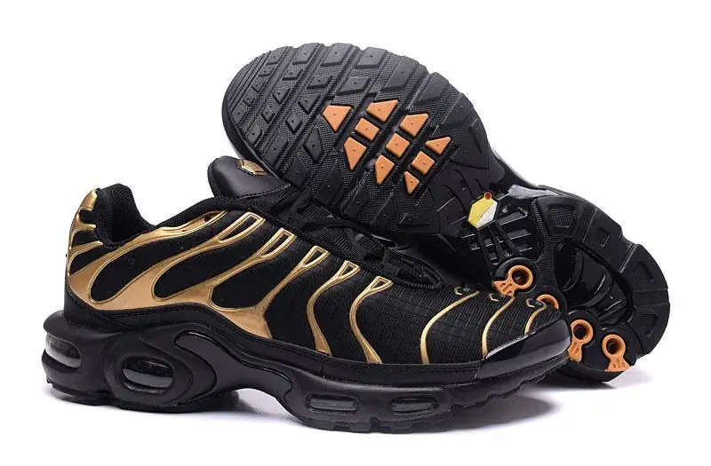 XPAY 2020 New Tn Shoes For Men Tn Plus Sports Shoes Cheap Tn Requin Breathable Mesh Black White Red Designer Trainers Sneakers