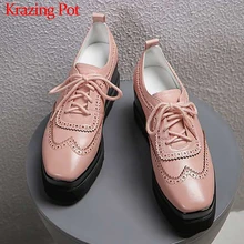 Krazing pot/Очаровательная Женская обувь с перфорацией типа «броги» из натуральной кожи на шнуровке; модная женская обувь для отдыха с круглым носком на толстой подошве; Вулканизированная обувь; L62