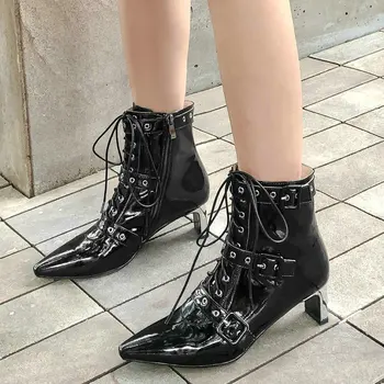 

Black Blue Buckle Ankle Boots Women Fashion Kitty Heel Zipper Short Boots Women 2019 Ladies Pointed Toe Fashion Shoes Woman