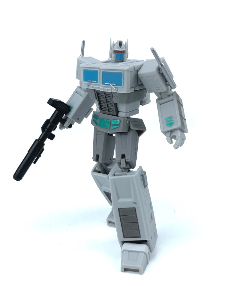 

Magic Square MS MS-Toys MS-B18W MSB18W Light of Justice OP Ultra Magnus White Version Transformation Action Figure