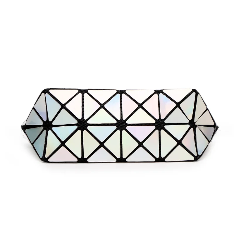 

Geometry Laser Japanese Style Summer New Style Flexible Foldable Carrying Chain Single-shoulder Bag for Women 3X6