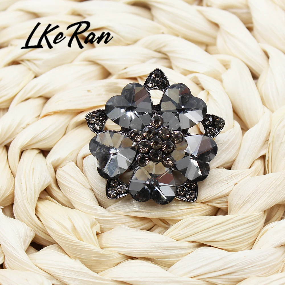 LKERAN 3Pcs/lot 30mm Black Charm Heart Crystal Rhinestones Buttons Metal Shank Sewing For Clothing Diy Accessories Decorative 4