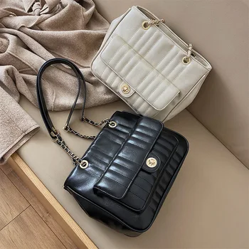 

Women Brand Originality Design Bag women 2019 new diamond chain high-capacity shoulder bag Joker embroidered line slung Tote bag