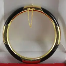 Красивый черный камень браслет