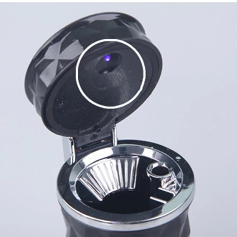 Creative Car Ashtray LED with Light Diamond Face Car Outlet Inside The Jewelry Moving Car High Temperature
