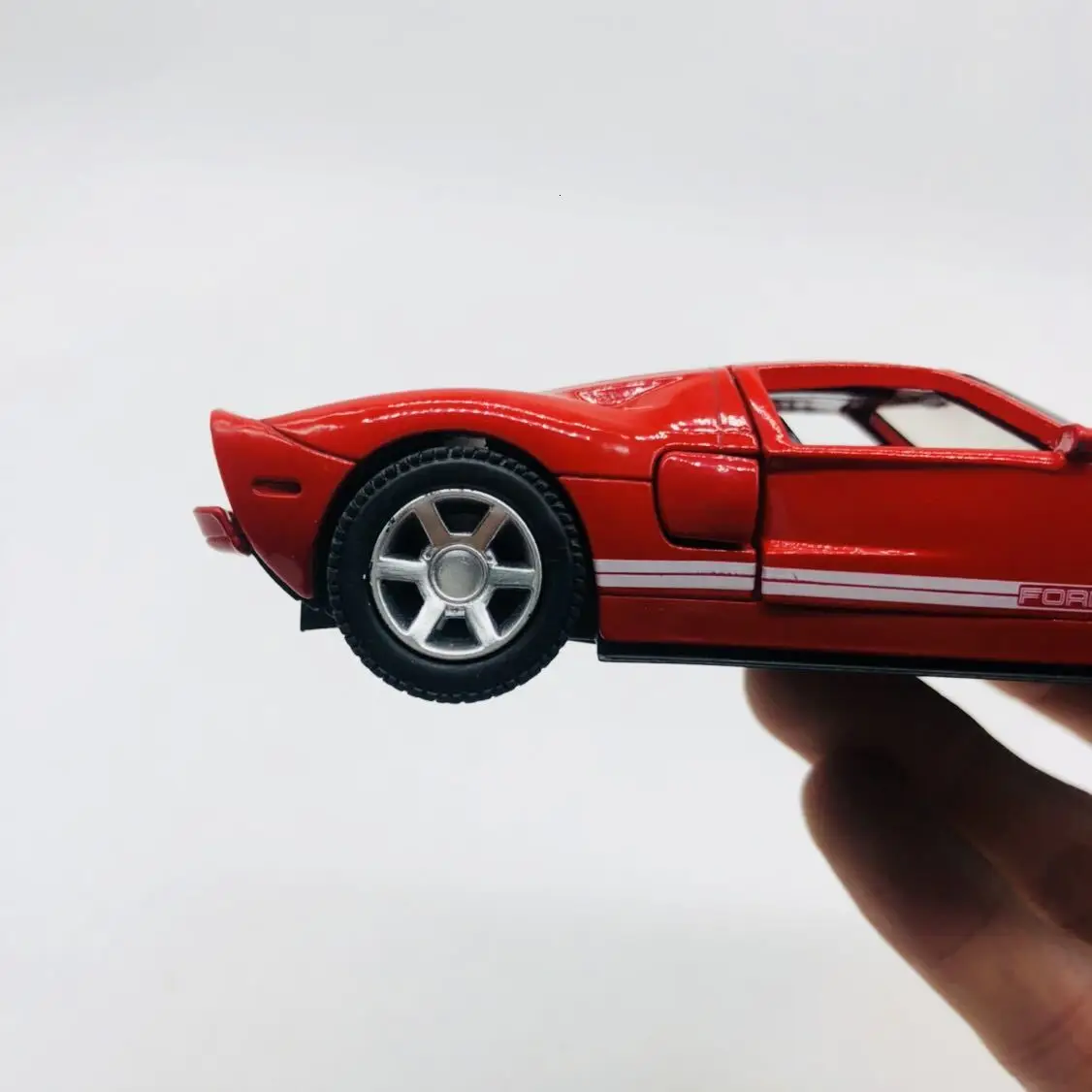 Красный 1/32 редкий специальный литой металл 2005 Американский GT суперкар модель мебель выставка Коллекция игрушек для детей