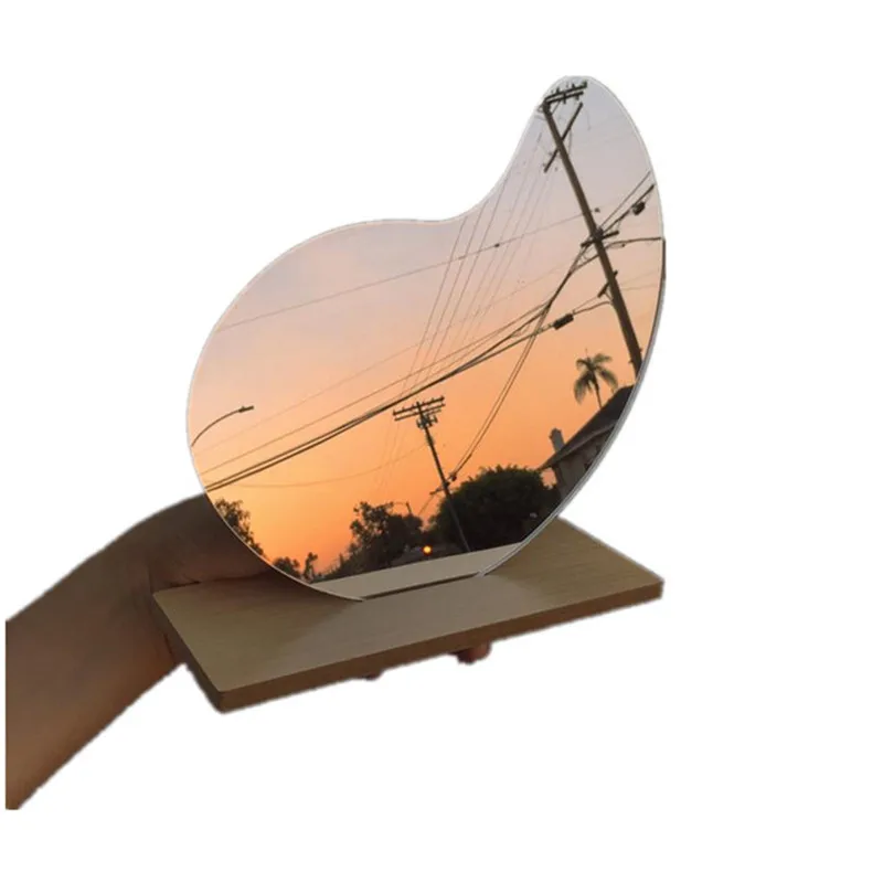 22026563813_443645595.640x640