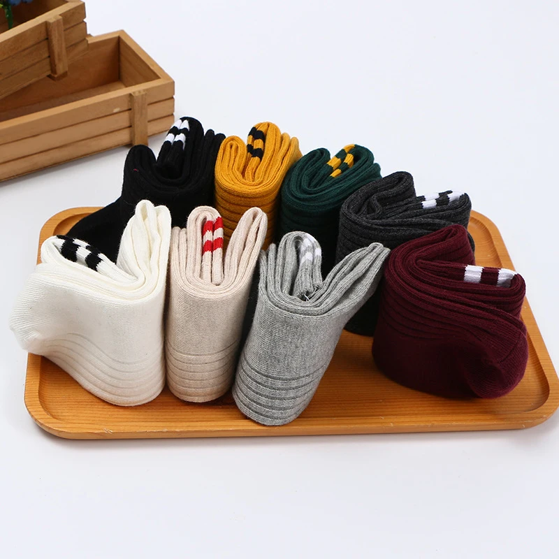 1Pair Women Funny Warm Socks Girls Solid Colors Cotton Retro Autumn Winter Christmas Cute High Quality Sock