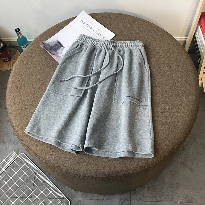 2020 Loose Plus Size Knee Length Beach Trousers Chic Fashion Casual Shorts Letter Embroidery Stretch High Waist Pockets Shorts