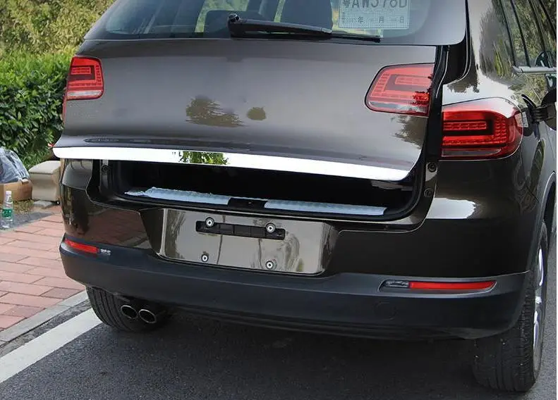 Tailgate Rear Door Bottom Cover Molding Trim Stainless Steel Back Door Trim Car Accessories For Volkswagen TIGUAN 2010-Car Door Moulding Trim Window Door Cover Trim