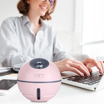 

Car Aromatherapy Essential Oil Diffuser Portable 300ml Humidifier Aroma Diffuser Cool Mist Maker with Small Fan Light