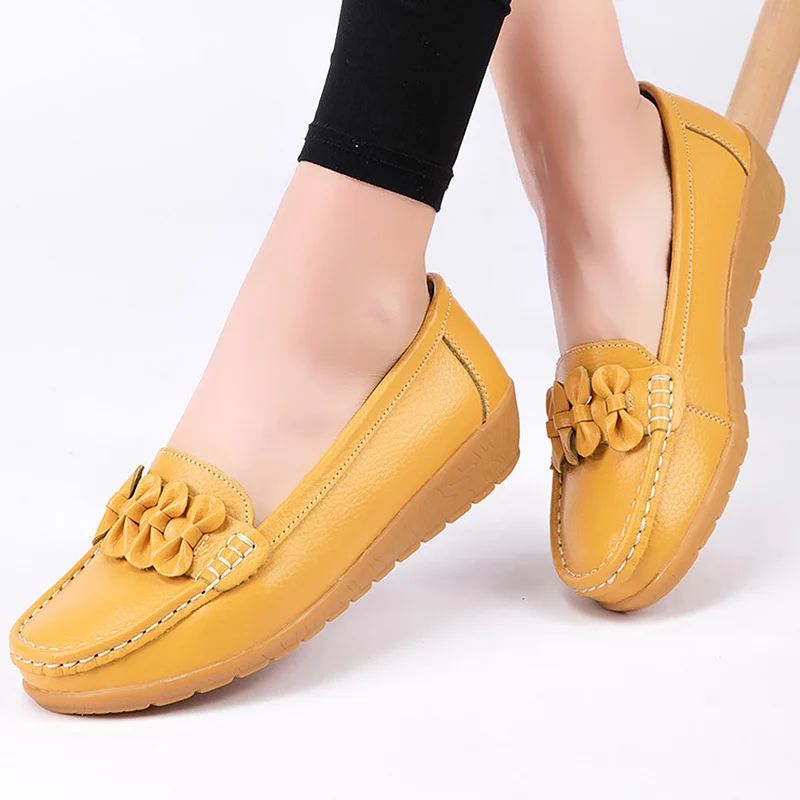 

Genuine Leather Shoes Women Flats Loafers Big Size 44 Butterfly-knot Wedge TPR 10 Colors Boat Shoes Increasing Ballet shoes 2020