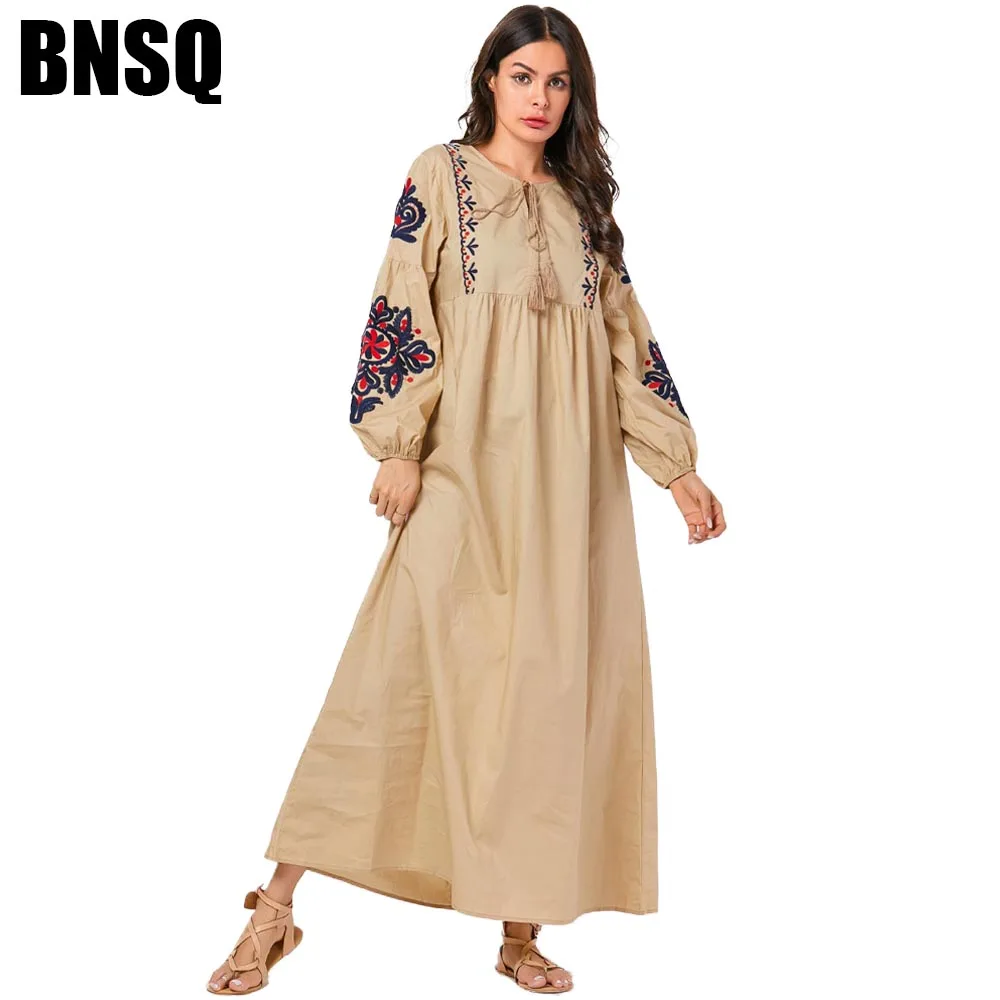 BNSQ женские мусульманские Длинные платья плюс размер халат вышивка abaya открытый