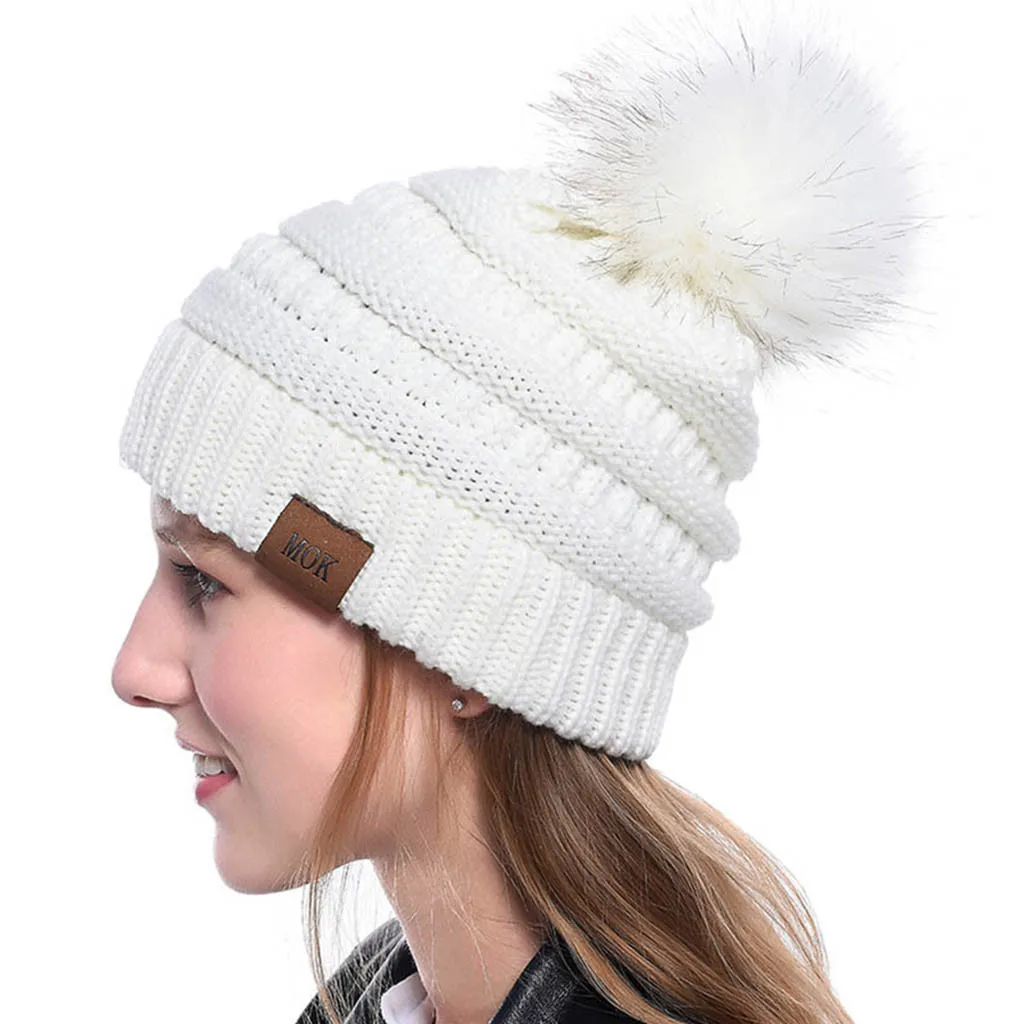 Bonnet et écharpe tricoté femmes deux pièces