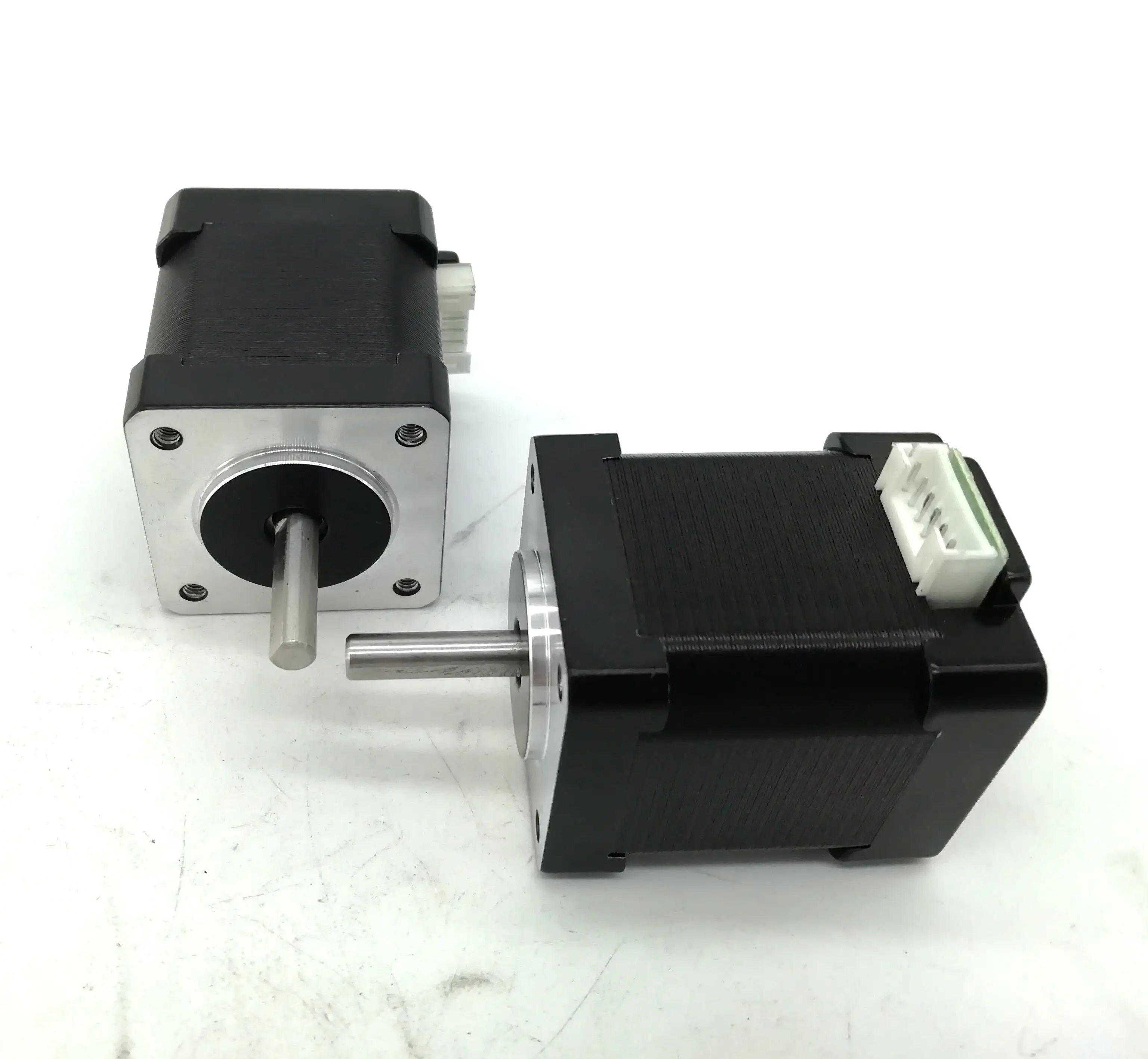 

Nema14 44mm High Torque 1.8 Degree 0.2N.m Stepper Motor