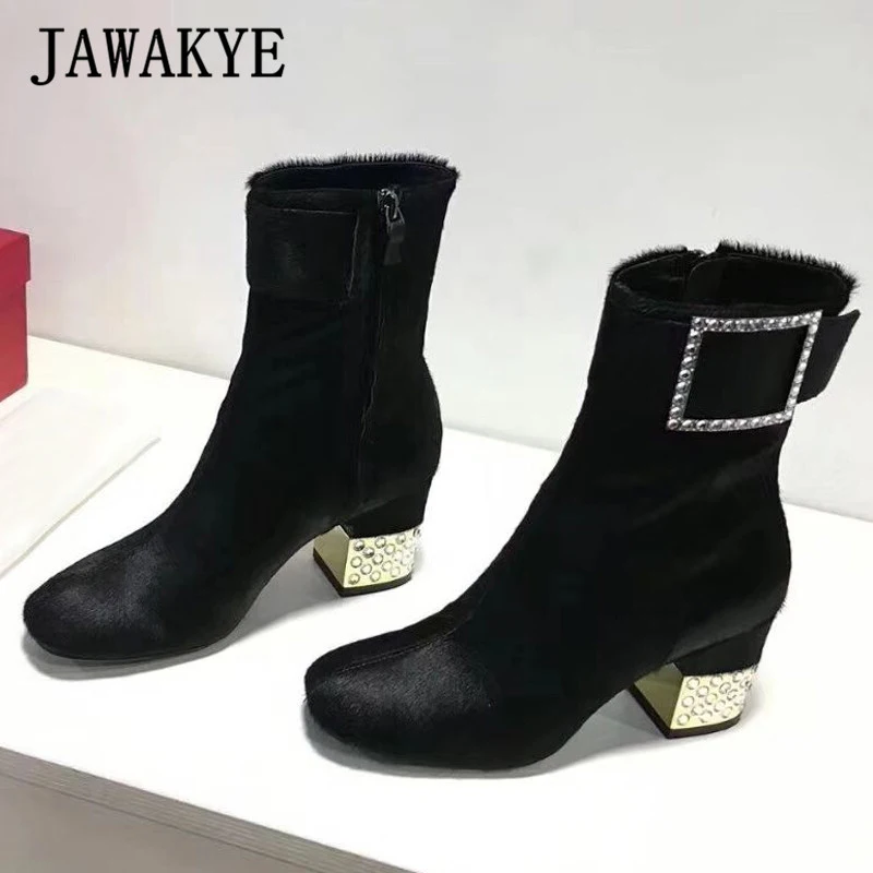 JAWAKYE/черные кожаные ботильоны для женщин; обувь на высоком квадратном каблуке со стразами и пряжкой; зимние ботинки на массивном каблуке с украшениями