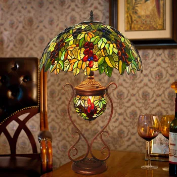 

Tiffany lamp Factory direct sale 18-inch tiffany raisins lash lamp glass study living room bedroom lamp is put forward
