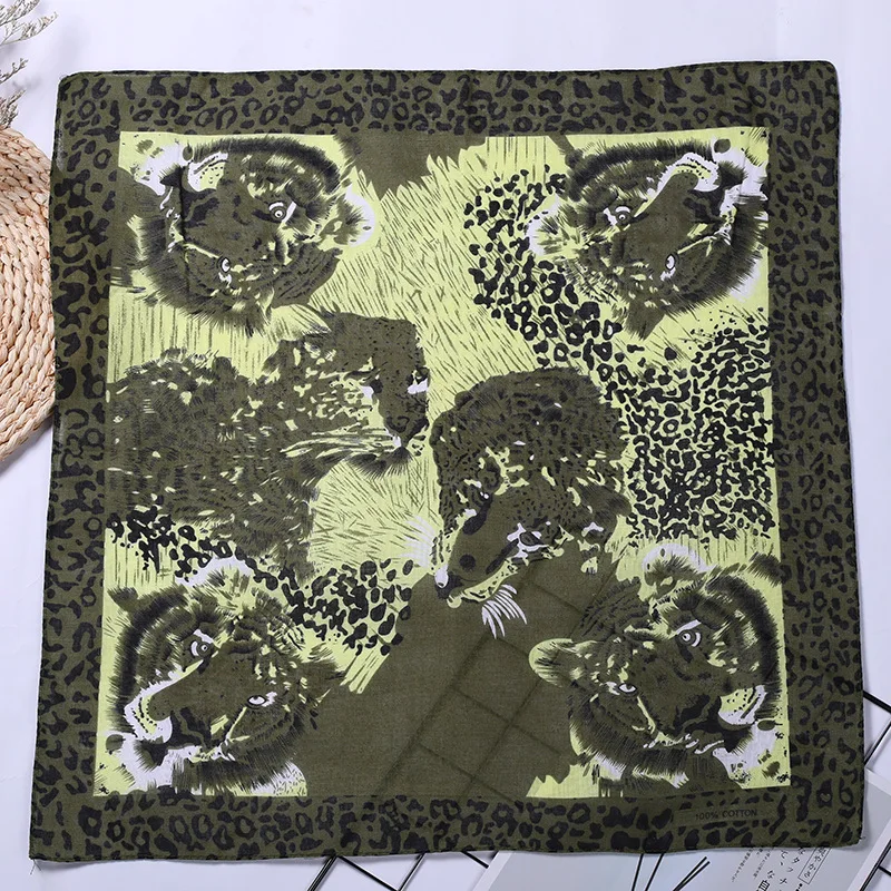 12240431716_1487676912