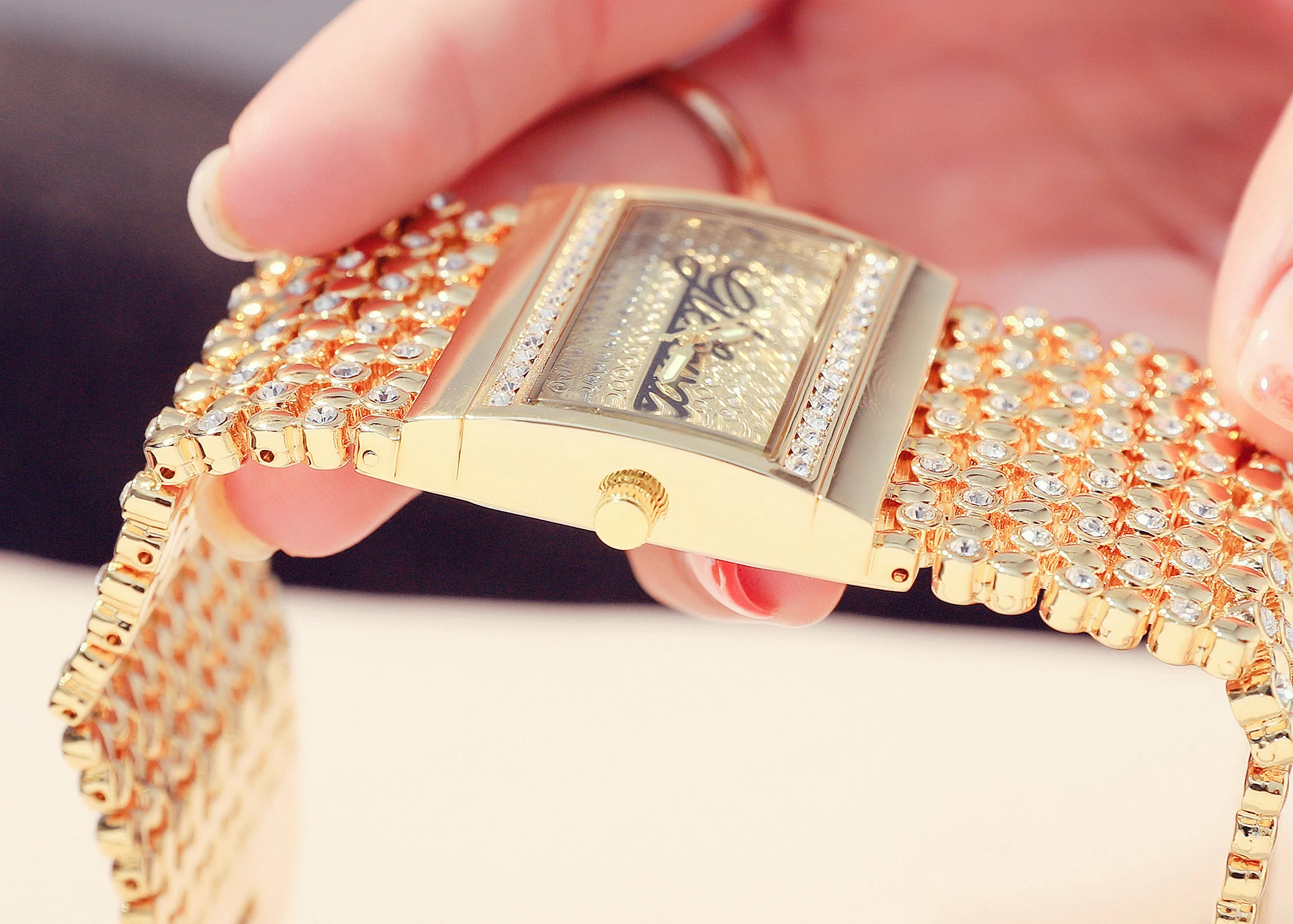 Woman Watches 2022 Famous Luxury Brand Stylish Ladies Watches Silver Gold Watch Women Diamond Wristwatches Montre Femme 2023